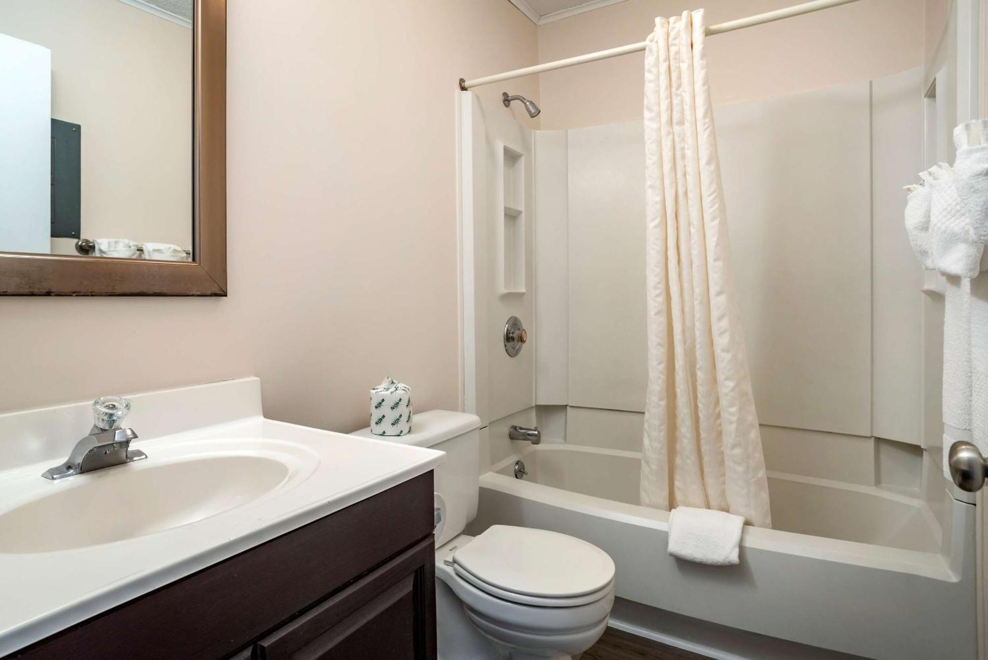 Rodeway Inn & Suites Rehoboth Beach Kültér fotó